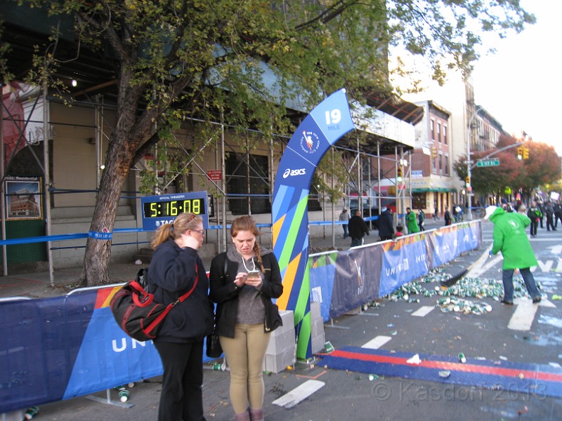 2014 NYRR Marathon 0440.jpg - The 2014 New York Marathon on November 2nd. A cold and blustery day.